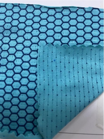 FJ-RC 0205-5 蜂動科技  幅寬：170CM  克重：160GSM 吸濕排汗  成分：91%Polyester 9%Spandex 側面照